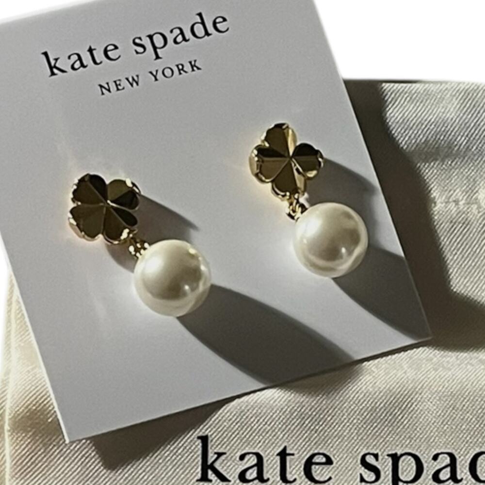 Kate Spade Flower Pearl Drop Earrings Gold Tone Clover Spade NWT $78 Gift Pouch